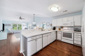 35D True Blue on 10th Hole condo by Peace Vacations